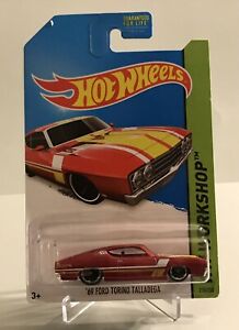 【送料無料】模型車 モデルカー ホットホイールワークショップレッドフォードトリノタラデガ2013 hot wheels hw workshop red ‘69 ford torino talladega