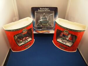 【送料無料】模型車 モデルカー ホットホイールホリデーミレニアムプラスhot wheels holiday millennium edition 2 of 3 1999plus holiday decoration