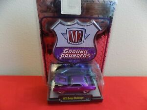 【送料無料】模型車 モデルカー マシングラウンドパウンダーダッジチャレンジャーパープルm2 machines ground pounders 1970 dodge challenger purple 164