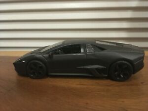 【送料無料】模型車 モデルカー ランボルギーニモデルカーブラゴレヴェントングレーマットブラックカーモデルボックス