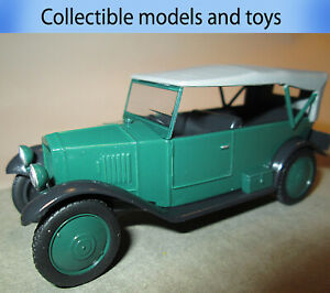 【送料無料】模型車 モデルカー モデルソシcar model nami1, auto legends of the ussr, casting, 1 43
