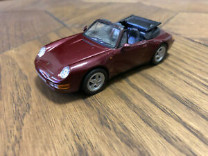 【送料無料】模型車 モデルカー デアゴスティーニポルシェカレラカブリオレダークレッドスケールモデルde agostini porsche 911 carrera cabriolet 1995 dark red 143 scale model