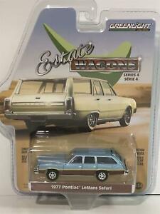 【送料無料】模型車 モデルカー ポンティアックマンズサファリドメーヌワゴングリーンライト1977 pontiac mans safari domaine wagons 164 greenlight 29970d