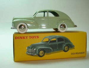 【送料無料】模型車 モデルカー プジョーライトグリーンディンキーアトラスボックスpeugeot 203 light green 24r dinky toys atlas f 2008 box 143