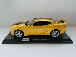 【送料無料】模型車 モデルカー マイストシボレーシェビーカマロハードトップイエローmaisto 2016 chevrolet chevy camaro ss 1998 hardtop 118 yellow 31689