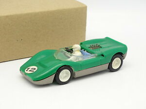【送料無料】模型車 モデルカー キーマクラーレンムクイグリーンkey 143 mclaren mkii green