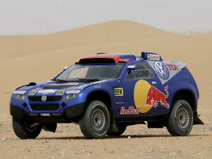 【送料無料】模型車 モデルカー フォルクスワーゲントゥアレグモデルカーリモコンミントボックスvolkswagen touareg 2model car with remote controlmintboxed