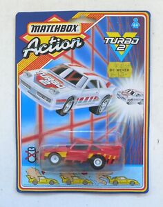 【送料無料】模型車 モデルカー マッチボックスアクションターボシリーズレースカーモデルmatchbox action turbo 2 series porsche 944 gtr race car model moc 1987