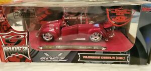 【送料無料】模型車 モデルカー スケールマイストカブリオレバグズライド118 scale maisto vw cabriolet bugz ridez｜hokushin