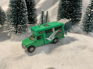 【送料無料】模型車 モデルカー トラックカスタムクリスマスオーナメントデリバリーボックスムーバー
