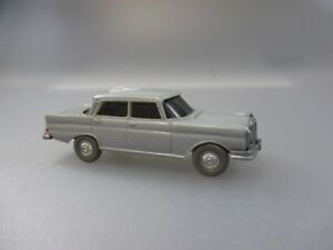 【送料無料】模型車 モデルカー ワイキングメルセデスベンツカウダルフィンシルバーグレーアシッドwiking mercedes benz 220 caudal fin, silver grey, acid hb 3781d