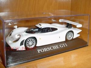 【送料無料】模型車 モデルカー ポルシェミントporsche gt1 gt1 white 143 mint