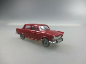 【送料無料】模型車 モデルカー ワイキングフィアットレッドワインアシッドシューブwiking fiat 1800, red wine, acid hb nr4601b schub 91|hokushin