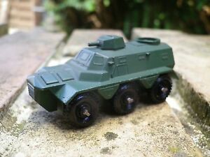 【送料無料】模型車 モデルカー マッチボックスレスニーサラセンキャリアボックスmatchbox lesney no 54 saracen carrier military, like without box|hokushin