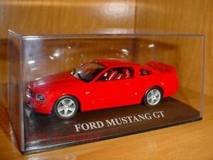 【送料無料】模型車 モデルカー フォードマスタングミントford mustang gt red 143 mint