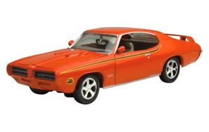 【送料無料】模型車 モデルカー ポンティアックジャッジスケールpontiac judge gto 1969 scale 124