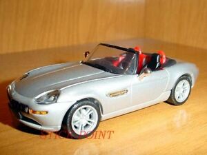 【送料無料】模型車 モデルカー シルバーミントbmw z8 z 8 silver 143 mint