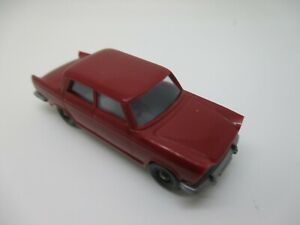 【送料無料】模型車 モデルカー ワイキングフィアットワインシューブwiking fiat 1800 red wine, sour hb 4601b schub 500|hokushin