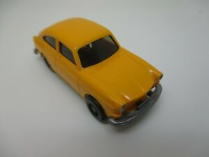 【送料無料】模型車 モデルカー ワイキングセダンイエローメロンシューブwiking vw 15001600 sedan, yellow melon, acid hb nr3094b schub 500|hokushin