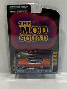 【送料無料】模型車 モデルカー ザモッドスクワッドプリマスグリーンライトthe mod squad 1970 plymouth gtx 164 greenlight 44890a
