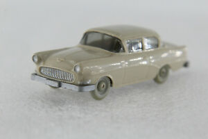 【送料無料】模型車 モデルカー ワイキングオールドカーオペルレコルドブライトイエローグレーass wiking old car opel rekord p1 bright yellow grey 1959 gk 802b cs 3431d fds