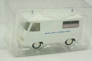 【送料無料】模型車 モデルカー ノレフプリントプジョーnorev print 143 peugeot j7 ambulance