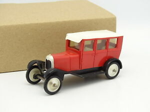 【送料無料】模型車 モデルカー ミニアラックスシトロエンアートminialuxe 143 citroen art b2 1925 rot｜hokushin