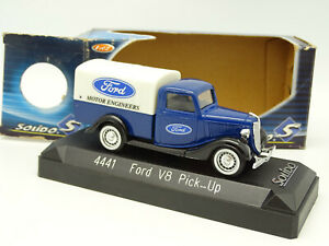 【送料無料】模型車 モデルカー フォードピックアップフォード