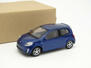【送料無料】模型車 モデルカー ルノートゥインゴアズルwelly sb 143 renault twingo gt azul｜hokushin