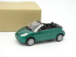 【送料無料】模型車 モデルカー ノレフプレスシトロエンプルリエルグリュンnorev presse 143 citroen c3 pluriel grun|hokushin