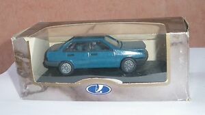 【送料無料】模型車 モデルカー ノボエクスポートソラダサマラソルシアカジャnovoexport ussr vaz 21099 lada samara soviet 143 rusia caja