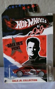 【送料無料】模型車 モデルカー ホットホイールデールコレクションカマロhot wheels dale jr collection 67 camaro