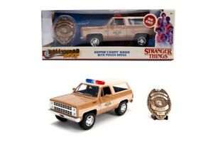 【送料無料】模型車 モデルカー ジェイダトイズストレンジャーシェビーjadatoys 253255003stranger things 1980 chevy k5 124