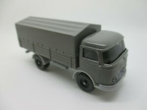 【送料無料】模型車 モデルカー ワイキングメルセデスバトルカートコンクリートグレーサワーwiking mercedes lp 321 battle cart, concrete grey sour hb nr6143a｜hokushin