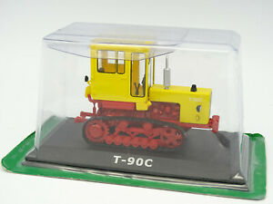 【送料無料】模型車 モデルカー ユニバーサルトターロシアuniversal hobbies 143 t90c tractor russia