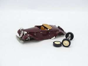 【送料無料】模型車 モデルカー キットモンテシトロエントションカブリオレロホkit monte 143 citroen traction cabriolet rojo