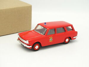 【送料無料】模型車 モデルカー シムカコンビミーレスティエールフォイエルヴェールマルセイユeligor sb 143 simca 1500 kombi meerestiere feuerwehr marseille