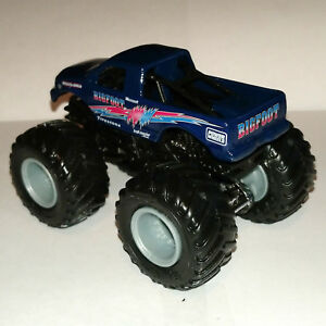 送料無料 模型車 モデルカー ビッグフットカスタムビルドフォードホットホイールモンスタージャムトラック Centralelectricals Com