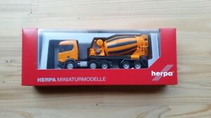 【送料無料】模型車 モデルカー ヘルパスカニアニーダーダッハベトニッシャーミュニシパルオレンジherpa 309004 187 scania cr xt niederdach betonmischerszmunicipal orange