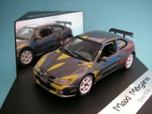 【送料無料】模型車 モデルカー ルノーメガーヌマキシプレゼンテーション7711147609renault megane maxipresentation 143