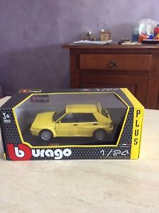 【送料無料】模型車 モデルカー キツネランチアデルタインテグラテイエローブラゴグッズkitsune lancia delta hf integral yellow burago 124 collectible