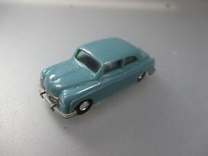 【送料無料】模型車 モデルカー スペインレアカラーeko spain seat 1400, rare color gk22