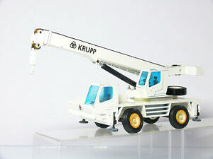 【送料無料】模型車 モデルカー クルップモービルクランオートクランnzg 283 krupp kmk 3035 mobilkran autokran 150