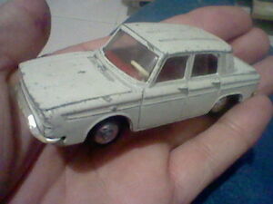 【送料無料】模型車 モデルカー ルノージョアルミニチュアrenault r 10 joal miniature car very used