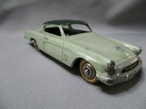 【送料無料】模型車 モデルカー ディンキースチュードベーカーグリーンaj354 143 dinky toys fr studebaker commander green ref 24y good condition