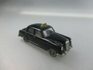 【送料無料】模型車 モデルカー ワイキングタクシーサワーシューブwiking mb 220 taxi, sour hb nr3751 schub 91|hokushin