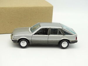 【送料無料】模型車 モデルカー ガマオペルアスコナポートグレーgama sb 143 opel ascona 5 portes grey