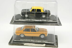 【送料無料】模型車 モデルカー イソプレンサロテデルノータクシーチリプジョータクシーラゴスixo prensa 143 lote de 2 renault 8 taxi chile y peugeot 504 taxi lagos
