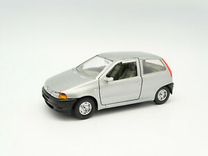 【送料無料】模型車 モデルカー ブラゴフィアットグリスburago 124 fiat gris
