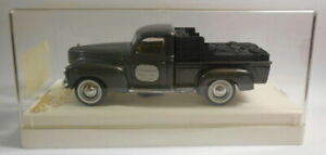 【送料無料】模型車 モデルカー スケールメタルモデルダッジデパネーズハンセンsolido 143 scale metal modelso18 dodge depanneuse 4424 j hanssen｜hokushin